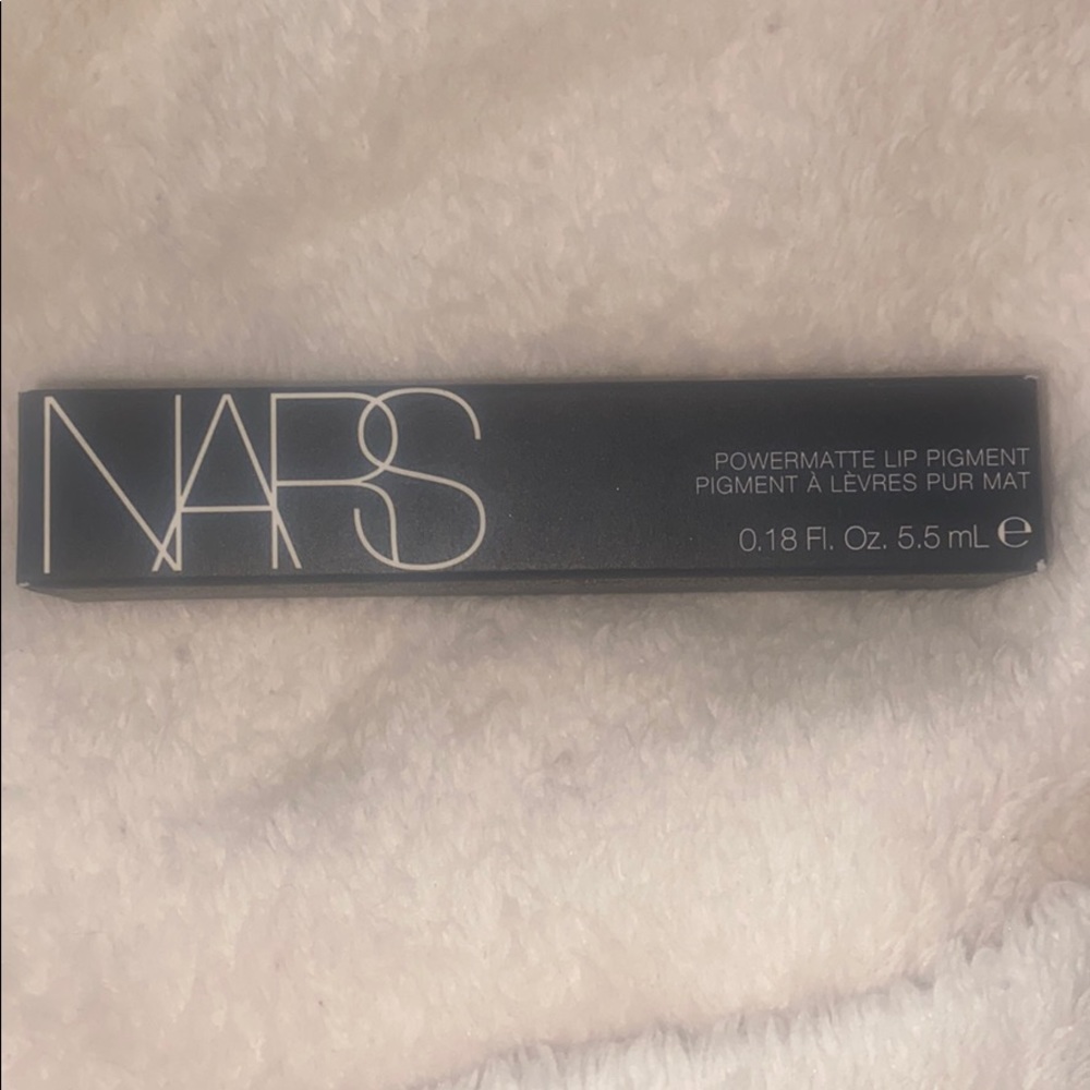 NARS wild night